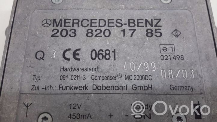 Mercedes-Benz CLC CL203 Wzmacniacz anteny A2038201785
