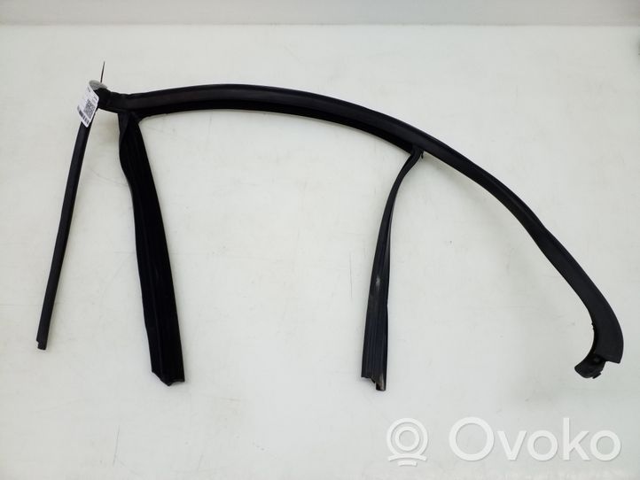 Mercedes-Benz C W204 Altro elemento di rivestimento della portiera posteriore A2047350125