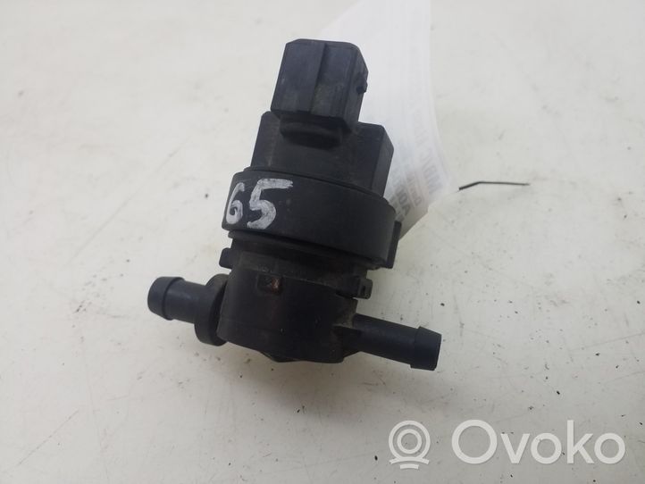 Mercedes-Benz C W203 Sensor / Fühler / Geber A0004703593