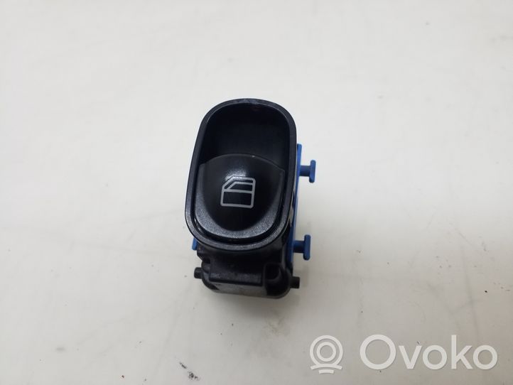 Mercedes-Benz Vito Viano W639 Przełącznik / Przycisk otwierania szyb A2038213158