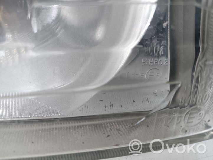 Volkswagen II LT Headlight/headlamp 2D1941016