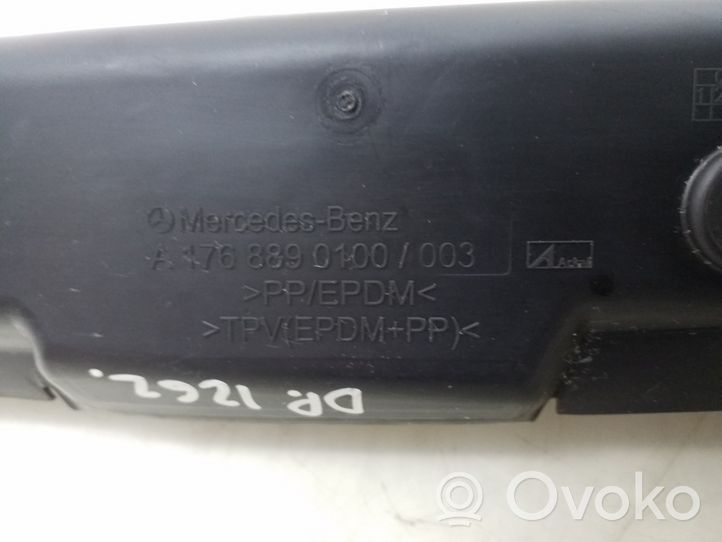 Mercedes-Benz A W176 Muu korin osa A1768890100