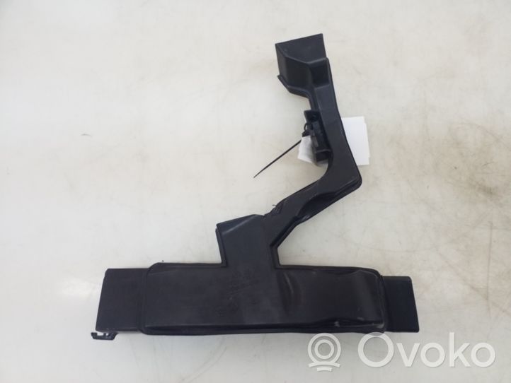 Mercedes-Benz GLK (X204) Wiper trim A2048322025