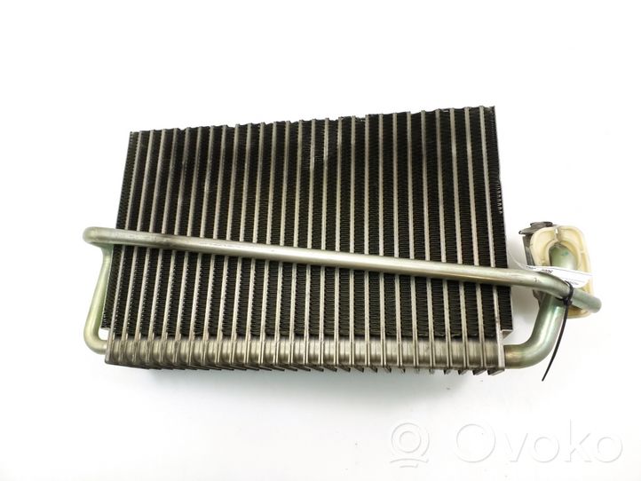 Mercedes-Benz E W211 Gaisa kondicioniera radiators (salonā) A2118301062