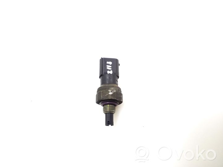 Mercedes-Benz E W211 Air conditioning (A/C) pressure sensor A2038300372