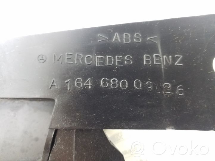 Mercedes-Benz GL X164 Muu moottoritilan osa A1646800926