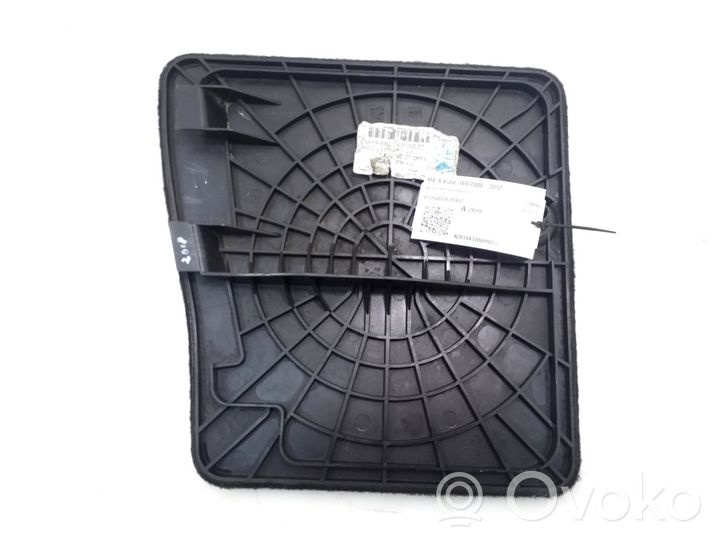 Mercedes-Benz A W169 Tapa/cubierta para la caja de la batería A16968004399E07