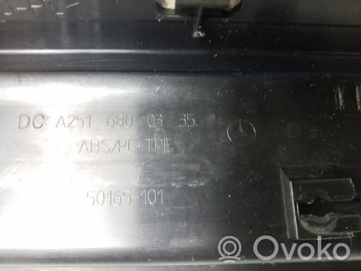 Mercedes-Benz R W251 Takaoven kynnyksen suojalista A25168003359051