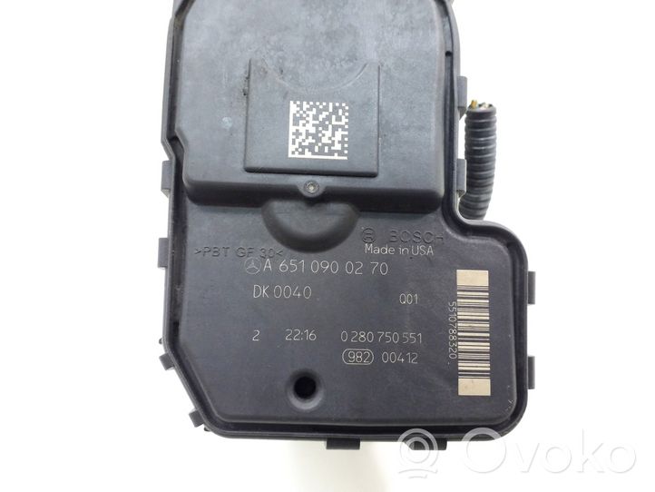 Mercedes-Benz E C207 W207 Clapet d'étranglement A6510900270