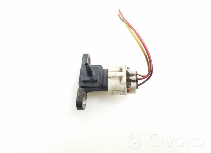 Toyota Corolla Verso AR10 Sensor de presión del aire acondicionado (A/C) 8871940020