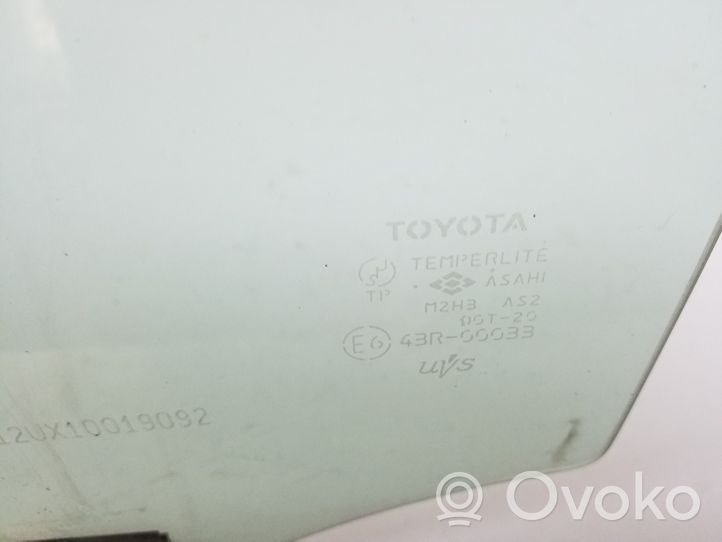 Toyota Prius (XW10) Szyba drzwi tylnych 68152-47010