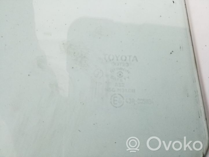 Toyota Yaris Verso Vitre de fenêtre porte arrière 68130-52110
