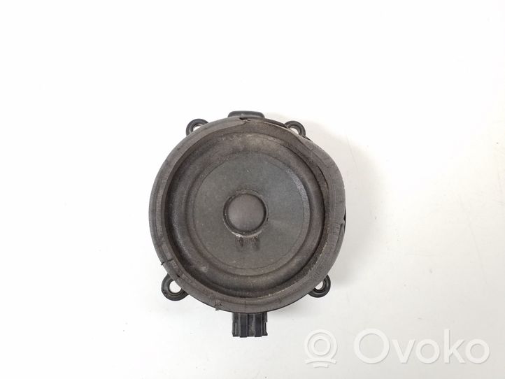 Mercedes-Benz Vito Viano W639 Altoparlante portiera anteriore A6398270160