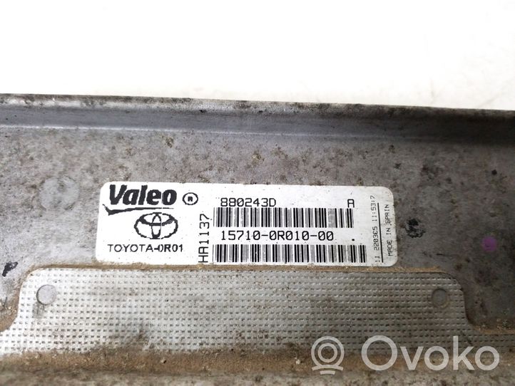 Toyota Avensis T250 Supporto di montaggio del filtro dell’olio 15710-0R010