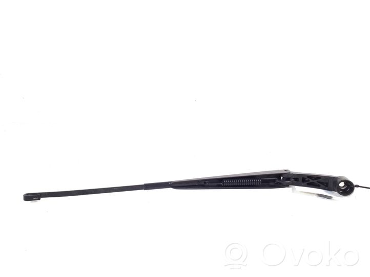 Toyota Hilux (AN10, AN20, AN30) Front wiper blade arm 85211-0K020