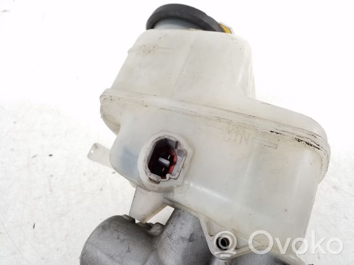 Toyota RAV 4 (XA30) Główny cylinder hamulca 47201-42390