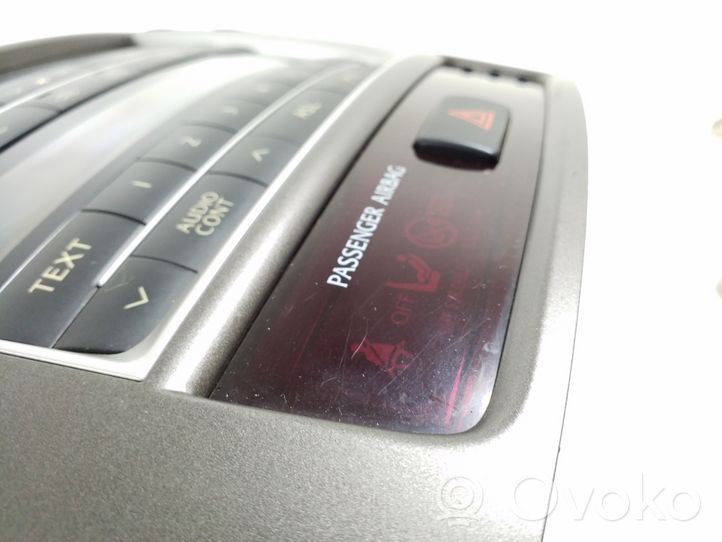 Lexus IS 220D-250-350 Panel / Radioodtwarzacz CD/DVD/GPS 84010-53020