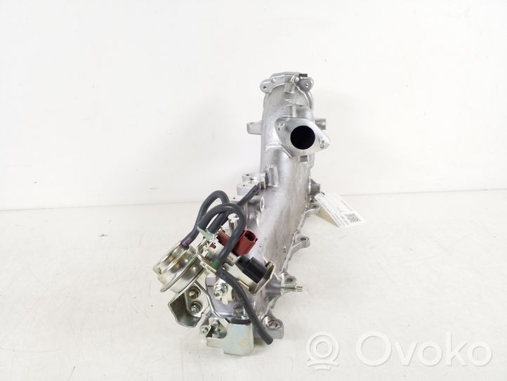 Toyota Land Cruiser (J150) Intake manifold 17101-11401