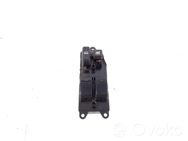 Toyota Corolla E120 E130 Interruptor del elevalunas eléctrico 84820-02111