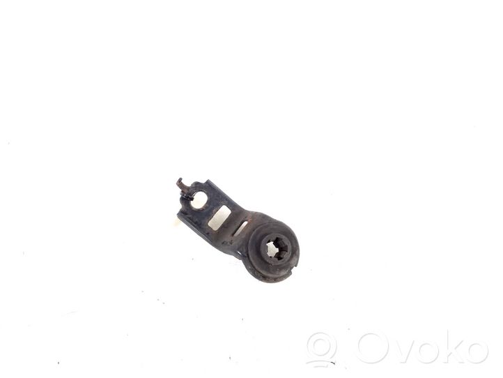 Toyota Corolla Verso E121 Staffa di montaggio del radiatore 16533-21020