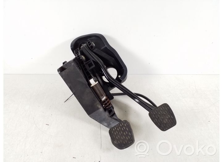 Mercedes-Benz C W205 Pedal de freno A2052901800