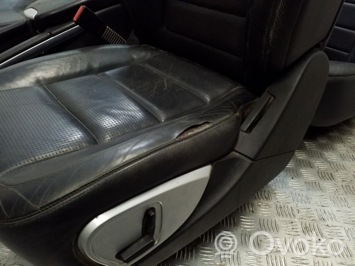 Mercedes-Benz ML W164 Juego interior 