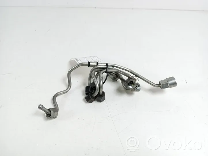 Volvo V40 Tuyau d'alimentation d'injecteur de carburant 