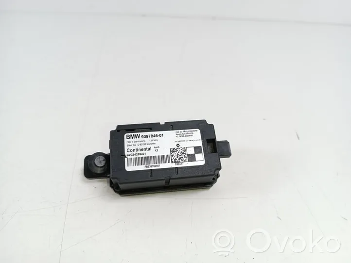 BMW 3 F30 F35 F31 Other relay 939784601