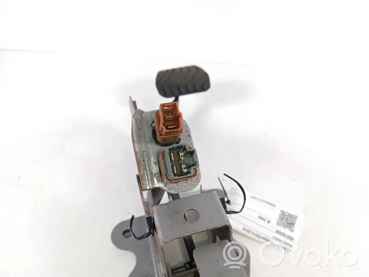 Renault Kadjar Brake pedal 465014EA0B