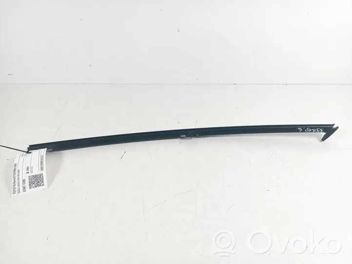 Toyota Auris 150 Muu takaoven verhoiluelementti 67407-12280