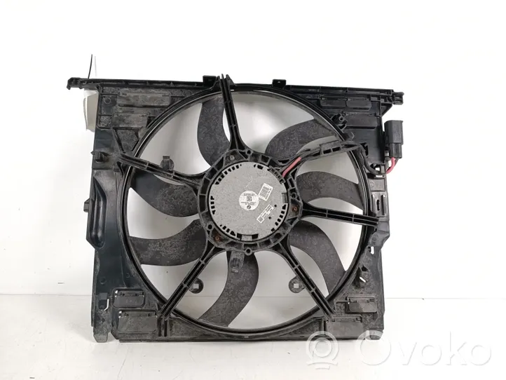 BMW 5 F10 F11 Kale ventilateur de radiateur refroidissement moteur 17427612453