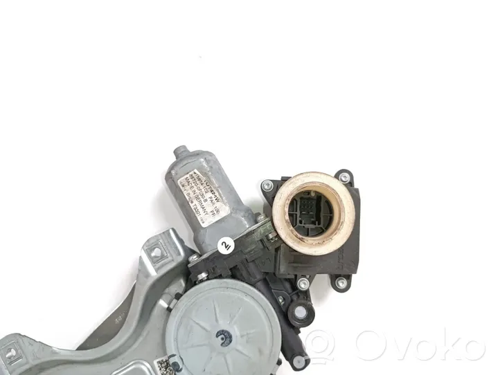 Toyota Verso Mechanizm podnoszenia szyby przedniej bez silnika 698200F020