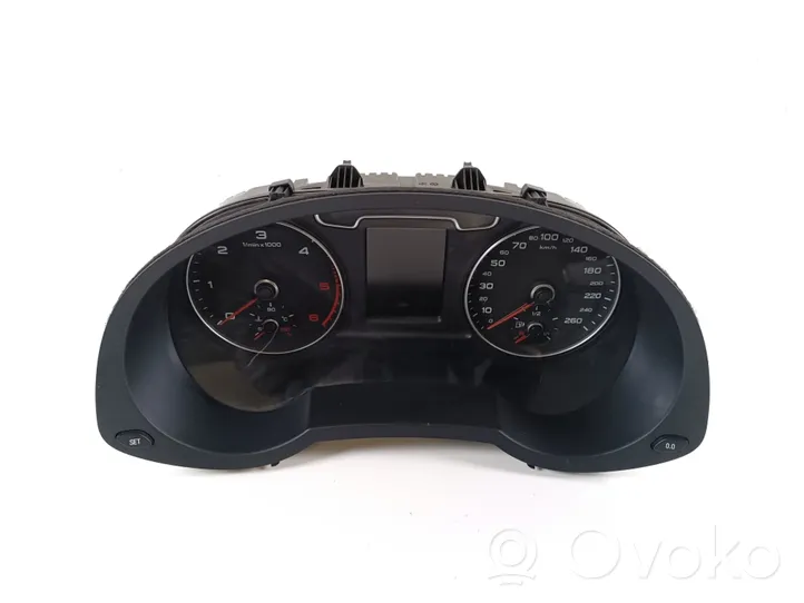 Audi Q3 8U Spidometrs (instrumentu panelī) 8U0920940E