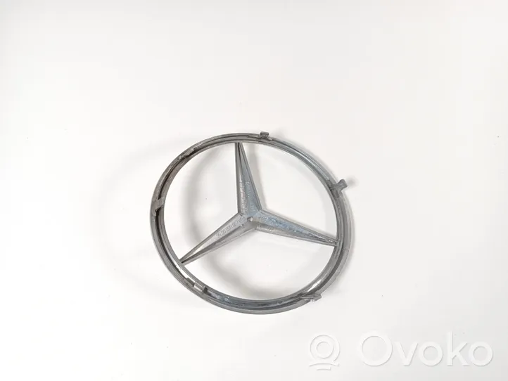 Mercedes-Benz SL R230 Gamintojo ženkliukas A2308880086