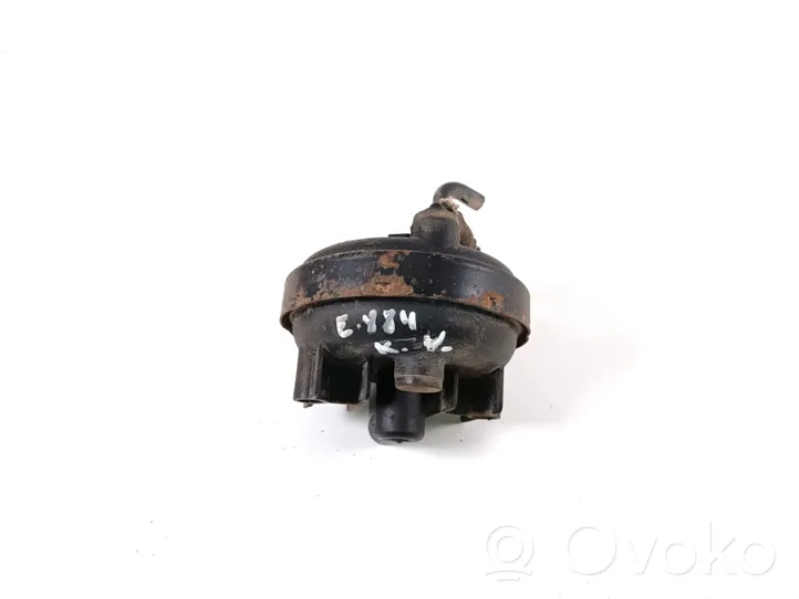 Mercedes-Benz G W461 463 Blocco valvola della sospensione pneumatica A0003532955