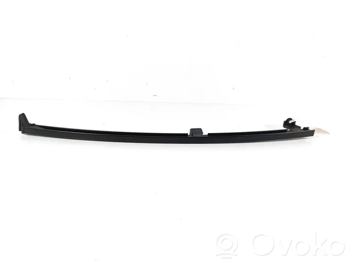 Toyota Corolla E210 E21 Rail de pare-brise de porte arrière 67408-12360