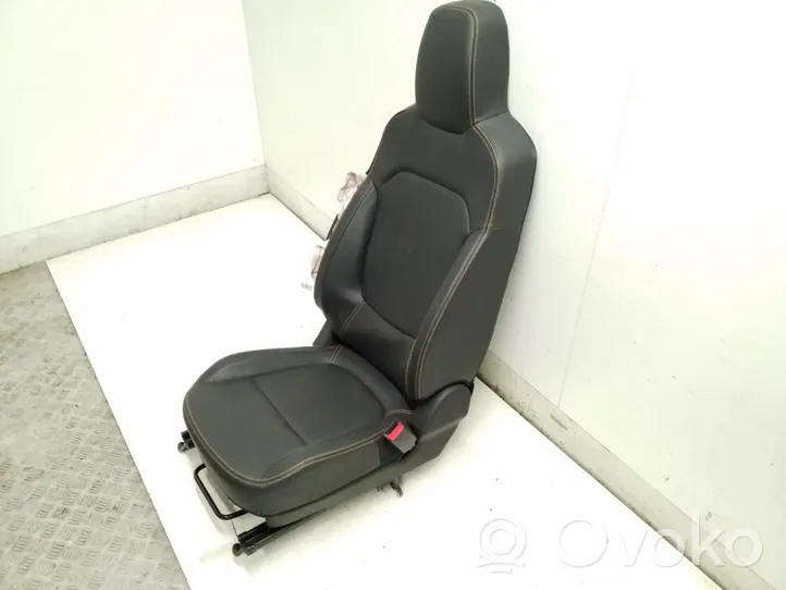 Dacia Spring Beifahrersitz 