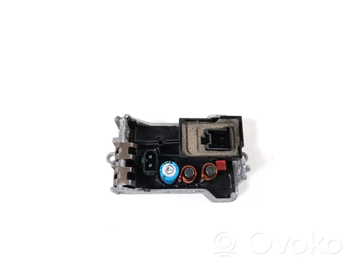 Mercedes-Benz SL R230 Résistance moteur de ventilateur de chauffage A2308210251