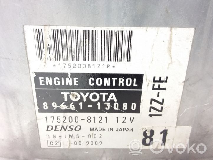 Toyota Corolla Verso E121 Centralina/modulo del motore 8966113080