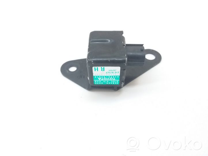 Toyota Yaris Sensore d’urto/d'impatto apertura airbag 8986552010
