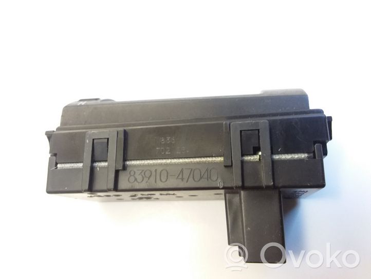 Toyota Prius (XW20) Orologio 8391047040