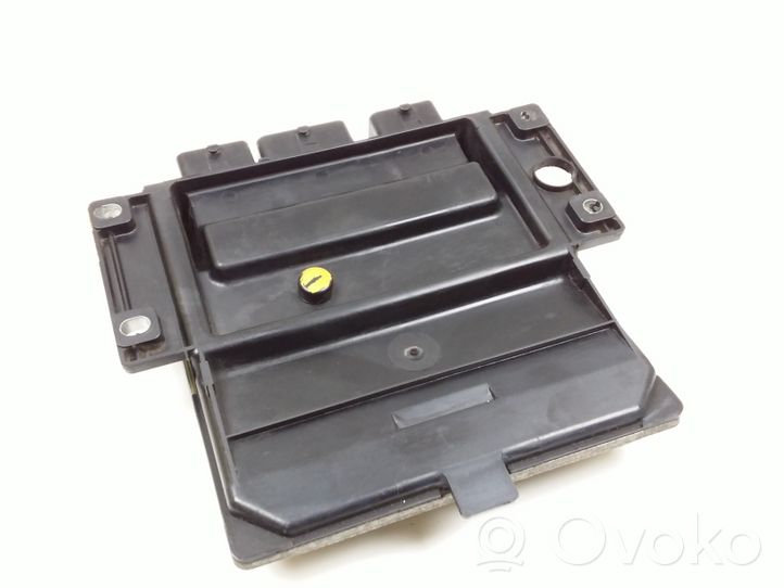 Renault Megane II Sterownik / Moduł ECU 8200334419