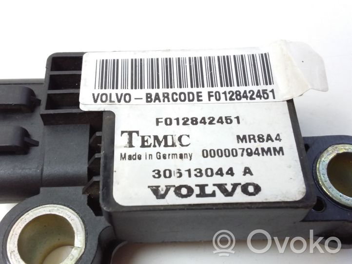 Volvo S40, V40 Airbagsensor Crashsensor Drucksensor F012842451