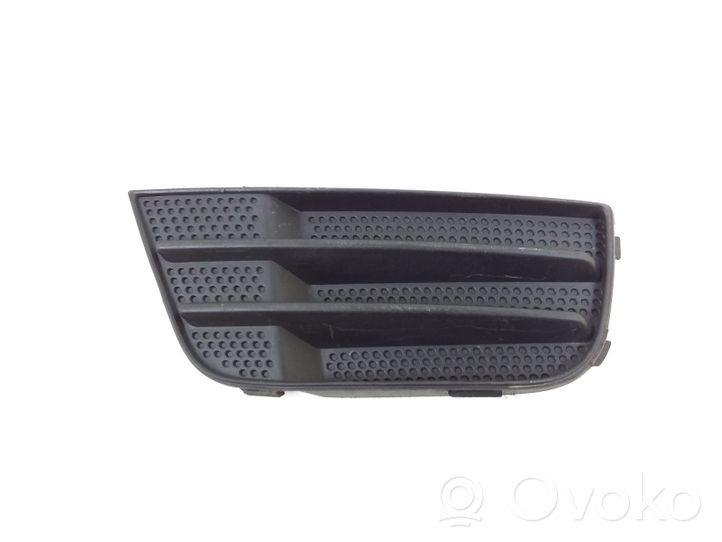 Ford Fusion Moldura/rejilla de la luz antiniebla delantera 2N1119953