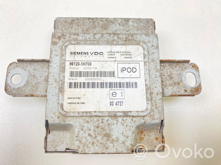 KIA Ceed Centralina USB 961201H700