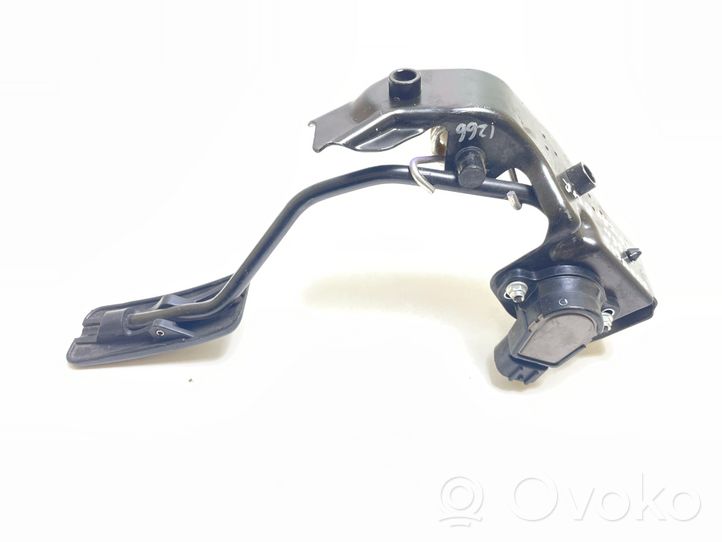 Toyota Avensis T250 Accelerator throttle pedal 7811135030