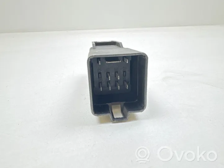 Honda Civic Glow plug pre-heat relay 0281003030