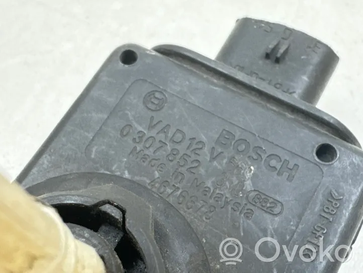 Chrysler Voyager Motorino di regolazione assetto fari 4676678