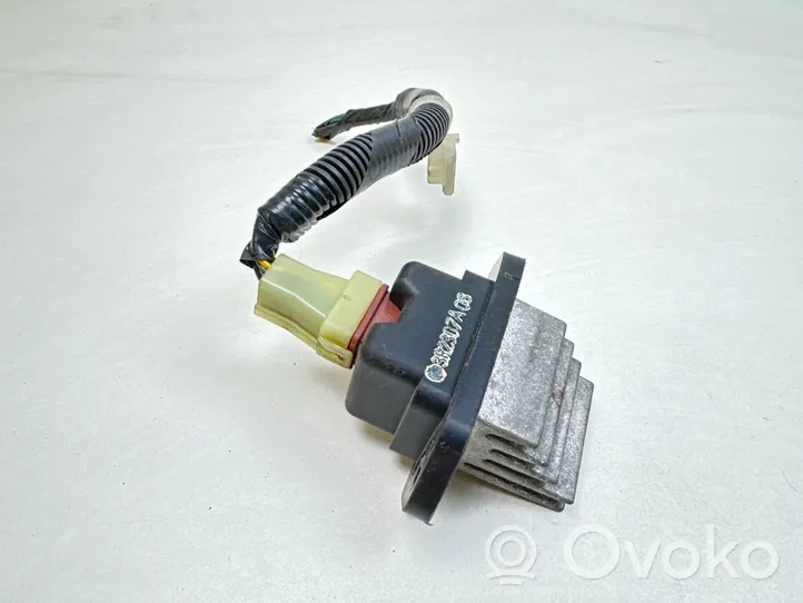 Honda Civic Rezystor / Opornik dmuchawy nawiewu 3G70064752