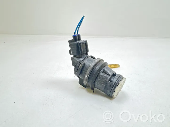 Toyota Prius (XW20) Windscreen/windshield washer pump 8533060180